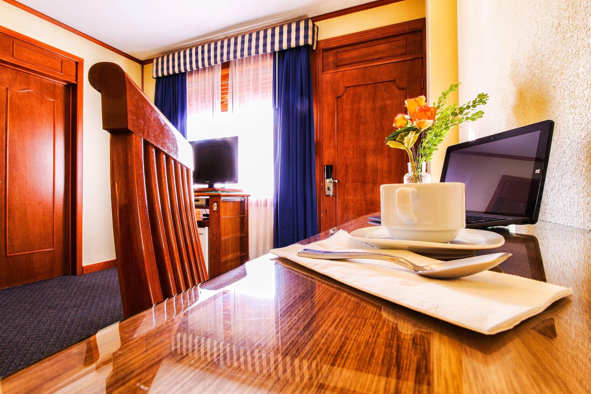 Hotel Lastra Puebla de Zaragoza Esterno foto